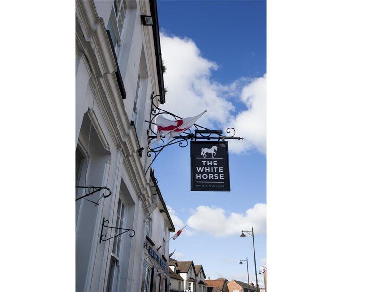 Oyo White Horse Hotel Storrington Buitenkant foto